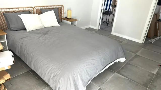 Casa en venta en Cantillana con terraza, patio y amplia suite con vestidor — 11