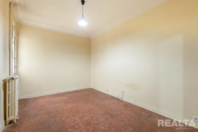 EXCLUSIVO PISO EXTERIOR EN BARRIO SALAMANCA — 13