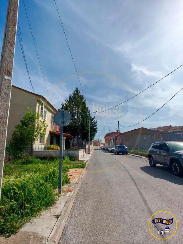 SOLAR EN VENTA EN ARCAS (CUENCA) – CERCA DEL CENTRO - foto 4