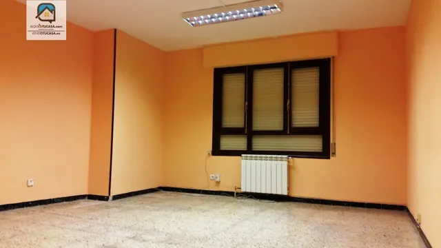 OFICINA CENTRICA 4 DESPACHOS — 3