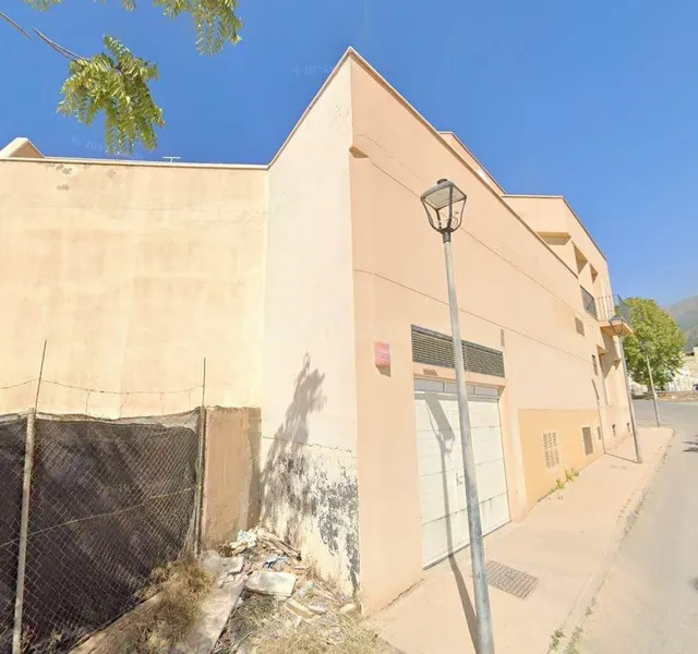 Local en venta en Dalías