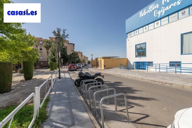 Encantadora Casa Reformada en Ogijares con Vistas y Espacios para Disfrutar — 50