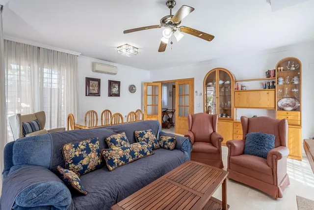 EXCLUSIVO CHALET INDIVIDUAL EN HUÉTOR VEGA — 11