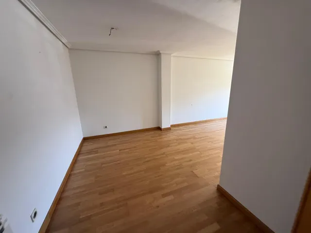 ESTUPENDO PISO EN ZONA ALTA DE PONFERRADA — 22