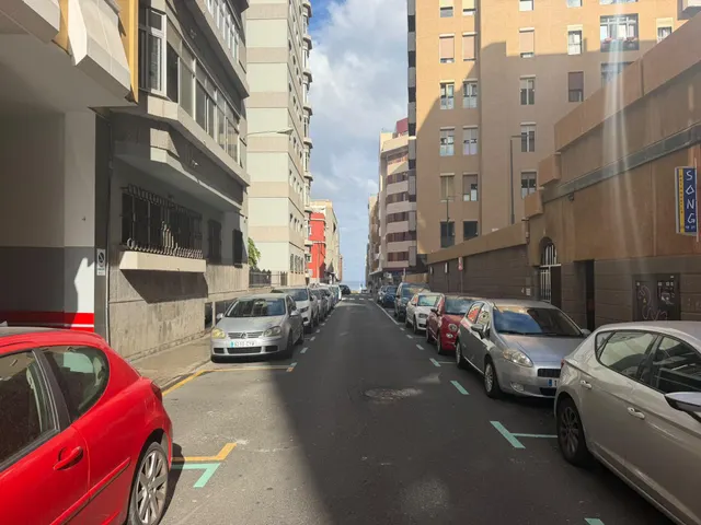 26 m2 para darle forma a tu próximo negocio | Pizarro 22 – Guanarteme / Mesa y López — 9