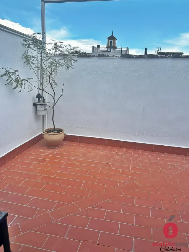 Casa del año 2005 - buen estado de conservación - zona media campo de la verdad — 27