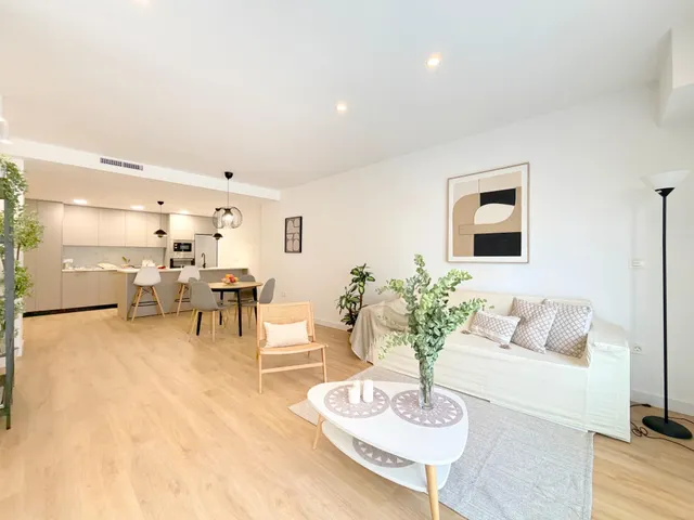 SE VENDE AMPLIO PISO DE DOS DORMITORIOS CON REFORMA A ESTRENAR EN ARRABAL - ZARAGOZA — 9
