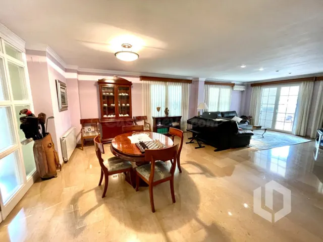 Espacioso y único chalet en venta en playa de Sagunto - foto 3