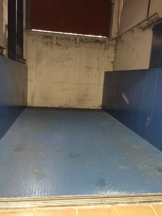 Se alquila piso por temporada en zona Capuchinos con aparcamiento. — 21