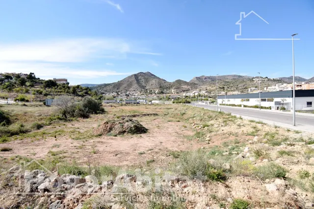 EXCELENTE TERRENO URBANO EN LA VALL D'UIXO — 34