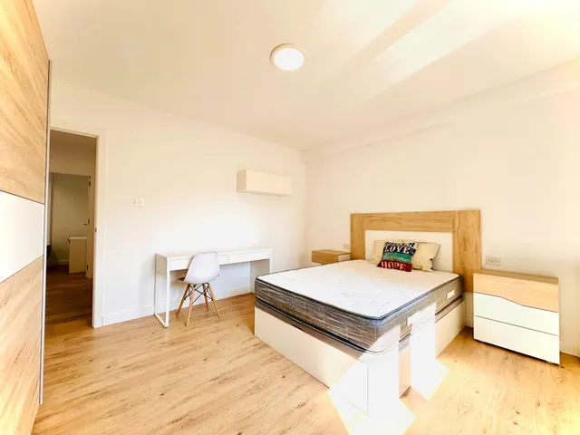 Habitación 4 habitaciones 101m² en alquiler - Alcampo — 19