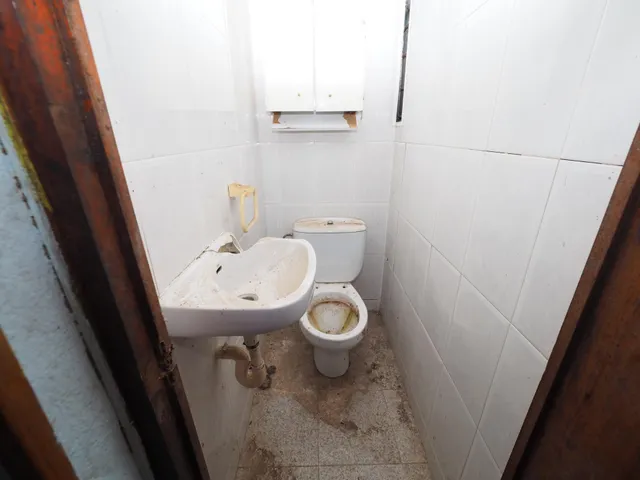 SE VENDE CASA EN LA TORRE DE CLARAMUNT, URBANIZACIÓN LES PINEDES DE L'ARMENGOL — 13