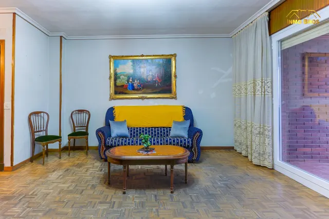 PISO EXCLUSIVO CON  TERRAZA EN CALLE AMPARO — 14