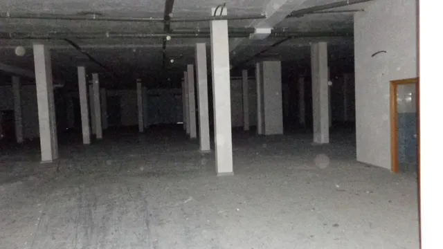 LOCAL EN VENTA EN PETRER — 12