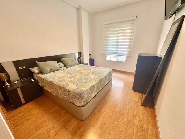 Impresionante Piso Seminuevo en Orihuela, con balcón, muy luminoso.. en zona Espeñetas  ¡Tu Nuevo Hogar Te Espera! — 9
