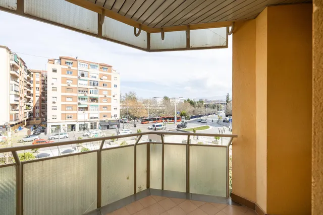 VENTA DE PISO EN PLAZA EINSTEIN – GRANADA — 18