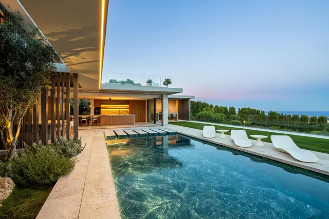 VILLA DE LUJO EN LA RESERVA DE SOTOGRANDE CON VISTAS AL MAR — 27