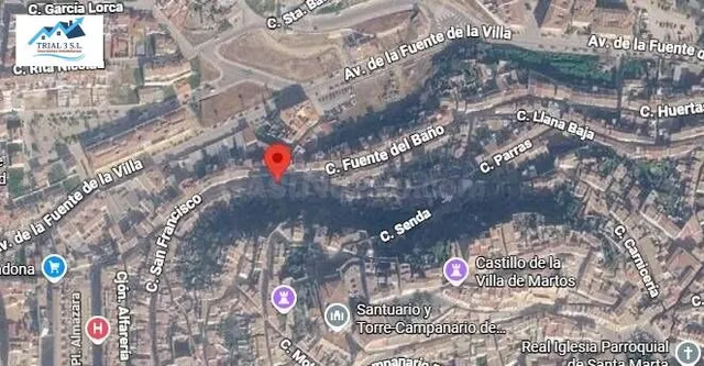 VENTA DE CASA EN MARTOS, JAÉN. — 2
