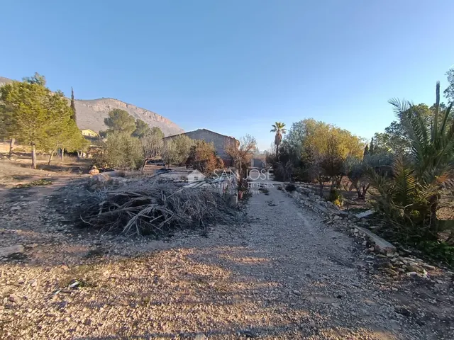 VENTA DE CHALET EN HONDON DE LAS NIEVES, ZONA LA SOLANA — 9