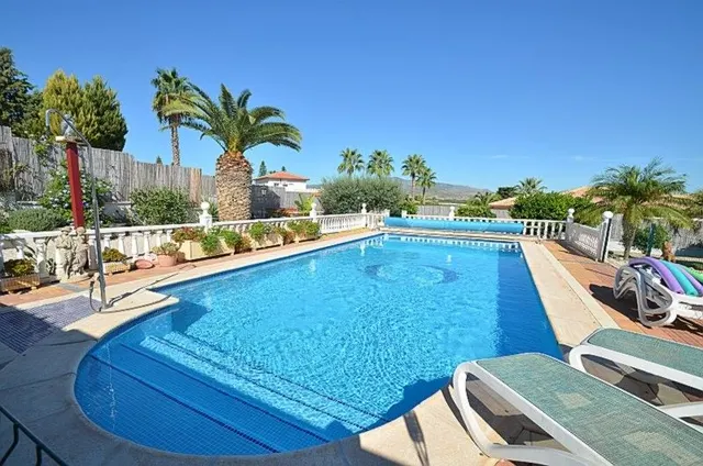 Villa 3 habitaciones 140m² en venta - Campos del Río — 38