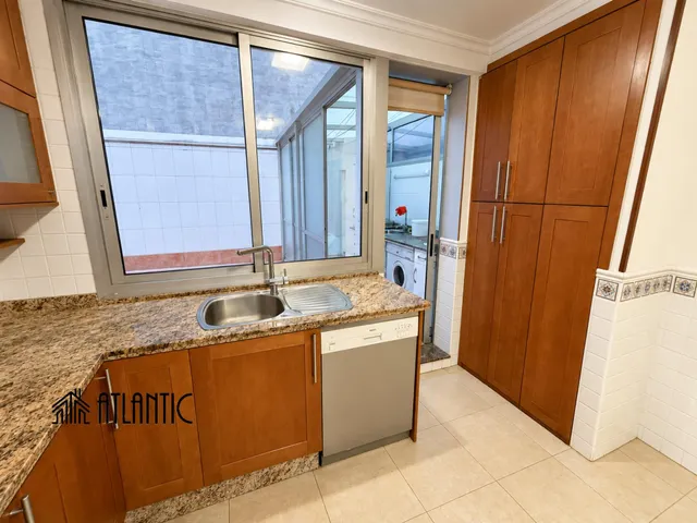 Piso 4 habitaciones 135m² en venta - Corte Inglés — 18