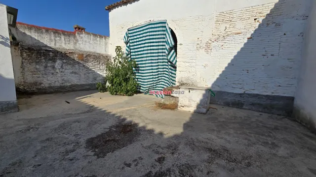 CASA CON TEJADO NUEVO EN VENTA — 9