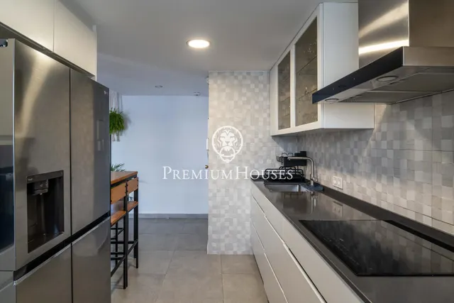 Piso con solárium en Gavà Mar — 17