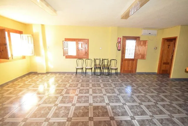 Magnífico chalet en Orihuela zona Urb. Montepinar, 344 m2. y parcela de 2737 m2. — 24