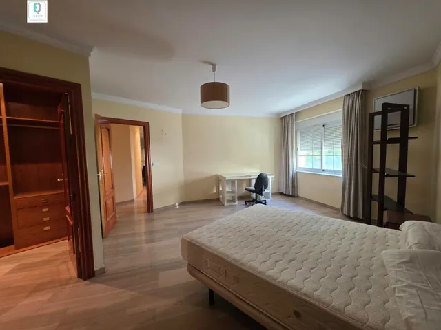Gran piso de 3 dormitorios y 2 baños en la mejor ubicación — 9