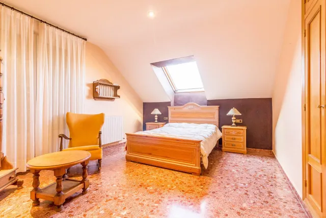 Villa 7 habitaciones 525m² en venta - Ayuntamiento — 17