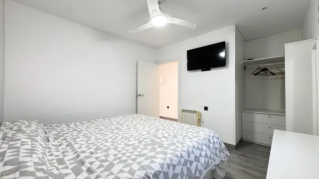 Exclusiva Casa Reformada con Piscina Privada y Parcela de 7.000 m2 en Blanca, Murcia — 20