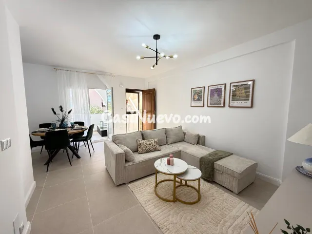 Amplio apartamento de 3 dormitorios cerca de la playa | La Z - foto 2
