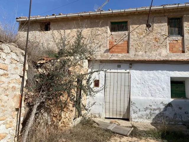 CASA CUEVA PARA PEQUEÑA REFORMA