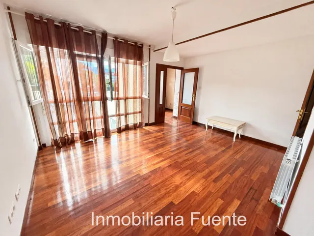 Adosado con jardin y terraza en Valle de Mena, Entrambasaguas — 12