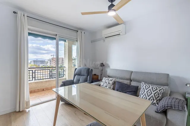 Piso reformado junto a estadio de la juventud — 3