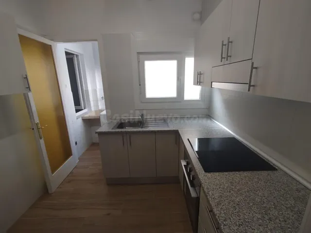 PISO EN VENTA CON TRASTERO