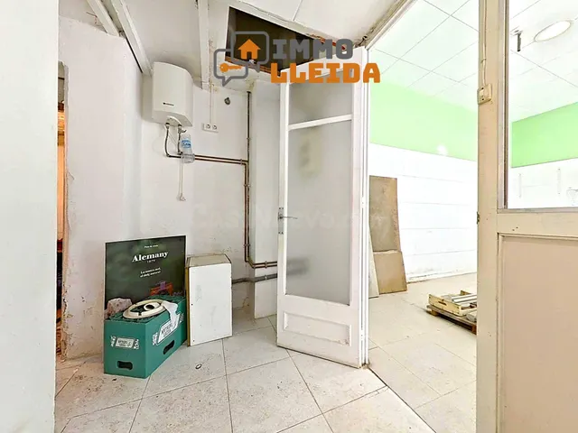 OPORTUNIDAD Local céntrico en Balaguer — 5