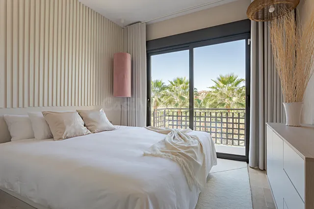 VILLA DE TRES DORMITORIOS EN CAMPO DE GOLF - foto 4