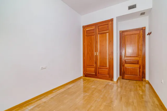 Piso 3 habitaciones 125m² en alquiler - Constitucion — 7