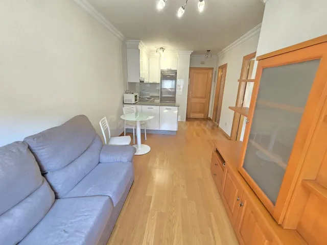 VIVIENDA IMPECABLE CON GARAJE Y BODEGA