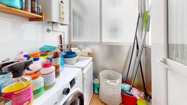 Magnifica vivienda de 4 dormitorios, convertida en 3 dormitorios, con dos baños, vestidor y terraza — 33