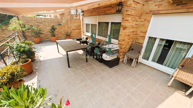 Espléndido Adosado en Macondo - Los Castellanos, Cáceres — 13