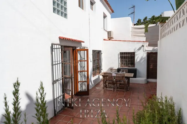 Casa-Chalet en Venta en Santa Eularia Des Riu Baleares — 9