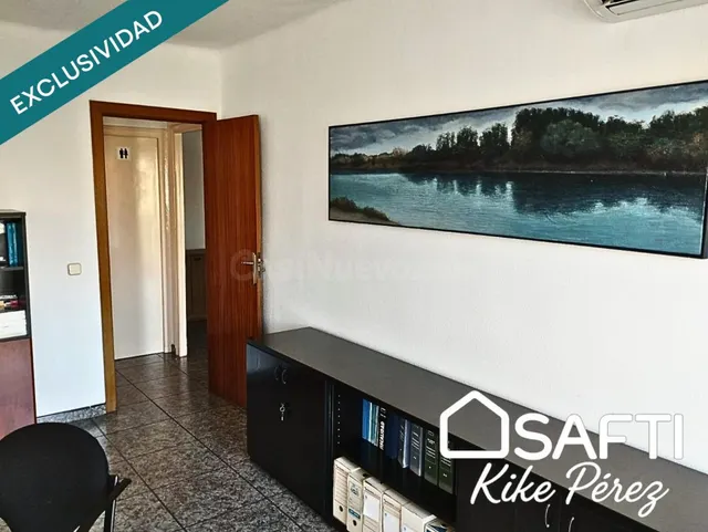 Oficina en Terrassa centro con opción a vivienda. - foto 3