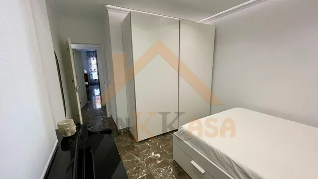 AMPLIO PISO DE 3 DORMITORIOS — 17
