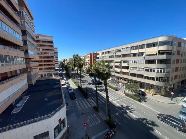 Apartamento a 50 metros de la playa — 2