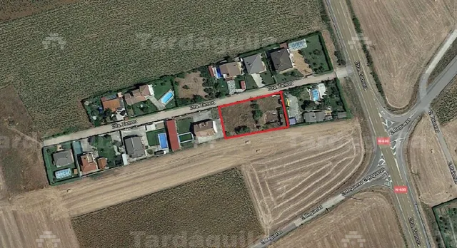 PARCELA EN URBANIZACION EL PORVENIR — 2
