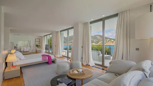 Villa Moderna + Casa de Invitados con ACCESO DIRECTO al Mar y impresionantes vistas al mar en CAMP DE MAR — 17
