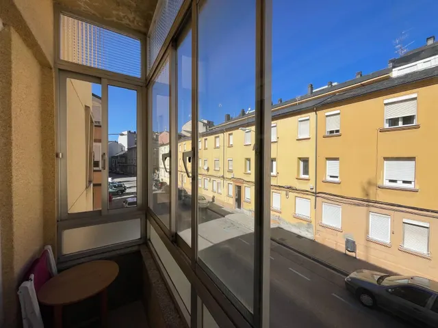 SE VENDE PISO ZONA ALTA — 7