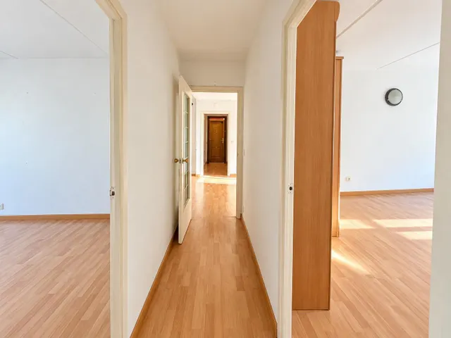 Se vende piso en el prat del llobregat, zona san cosme — 6